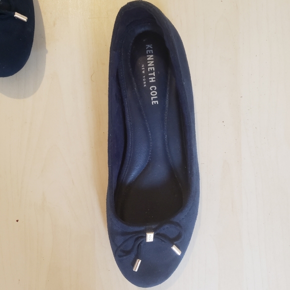 Navy Blue Suede "Balance Ballet" Flats by Kenneth Cole New York SIZE 8 - Picture 4 of 5